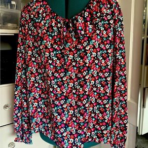 Croft & Barrow size M flower print silky blouse